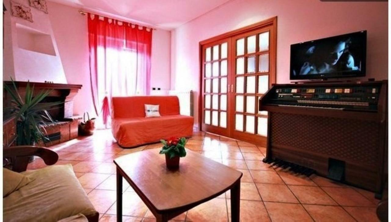 Julias Domus, T Apartment, Metro C Ρώμη Εξωτερικό φωτογραφία